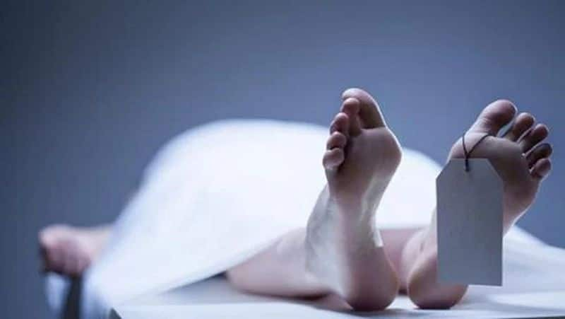 Kanakapura woman dies on Marannadodi roadside Murder suspected sat