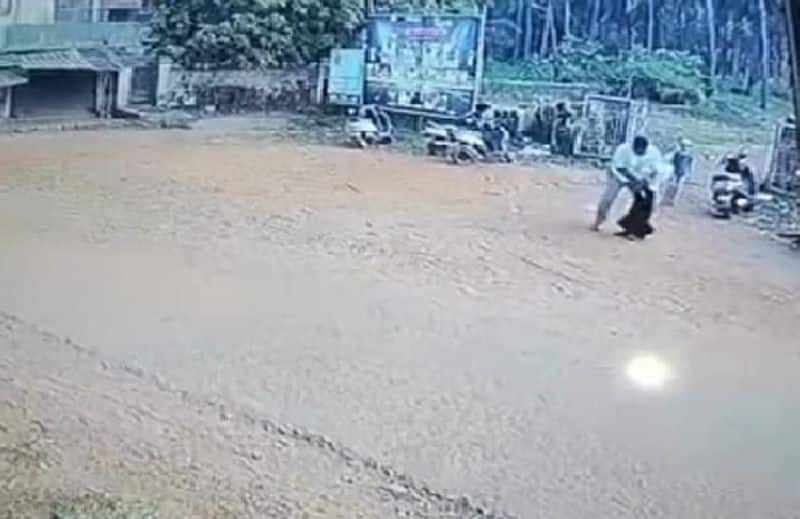 girl was beaten and thrown on the road by unknown man 