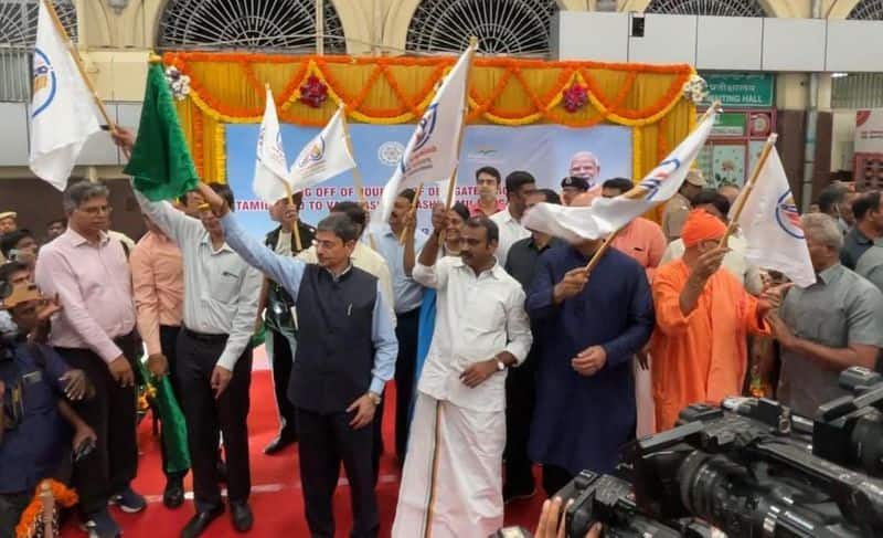 TN governor RN Ravi and MOS L Murugan, flagged off the 1st train service for Kashi Tamil Sangamam at Chennai