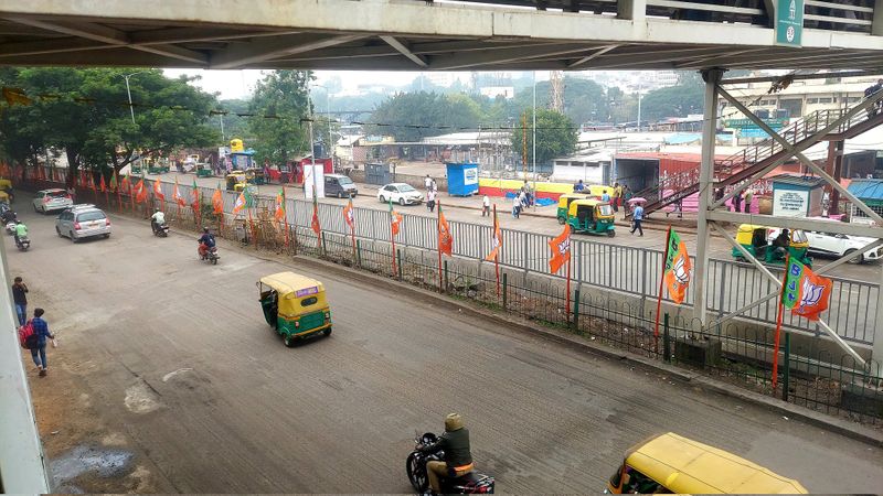 Vehicular traffic will be closed on the road in front of the railway station from tomorrow