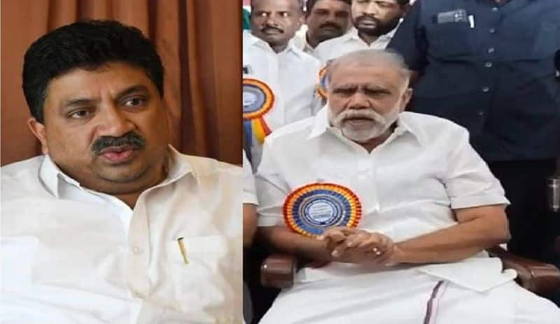 AIADMK senior executive Rajan Chellappa has criticized that DMK ministers are not under the control of the Chief Minister