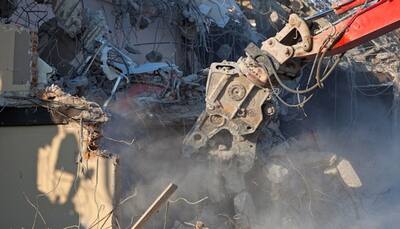 KDMC demolishes 'illegal' Uddhav Thackeray-led Shiv Sena office in Kalyan
