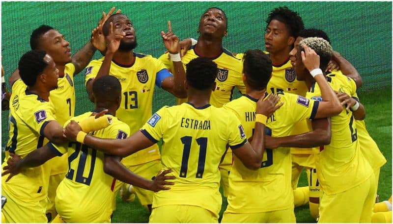 ecuador beat qatar by 2 0 goals in first match of fifa world cup 2022