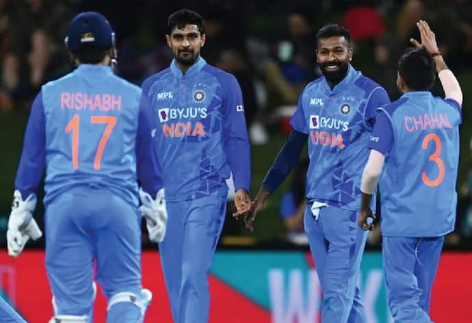 IND V/S NZ 3rd T20: क्या उमरान मलिक के जन्मदिन पर मिलेगा टीम में खेलने का तोहफा? संजू सैमसन की दावेदारी पक्की