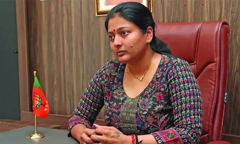 gayathri raguramm slams annamalai regarding ptr audio issue