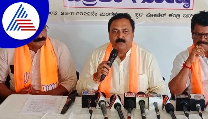 There are no factions in the BJP party Says MLA Mahesh Tenginakai gvd