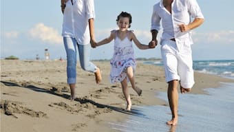 Parenting Tips: పిల్లల ముందు పేరెంట్స్ దుస్తులు మార్చుకుంటే ఏమౌతుంది?
