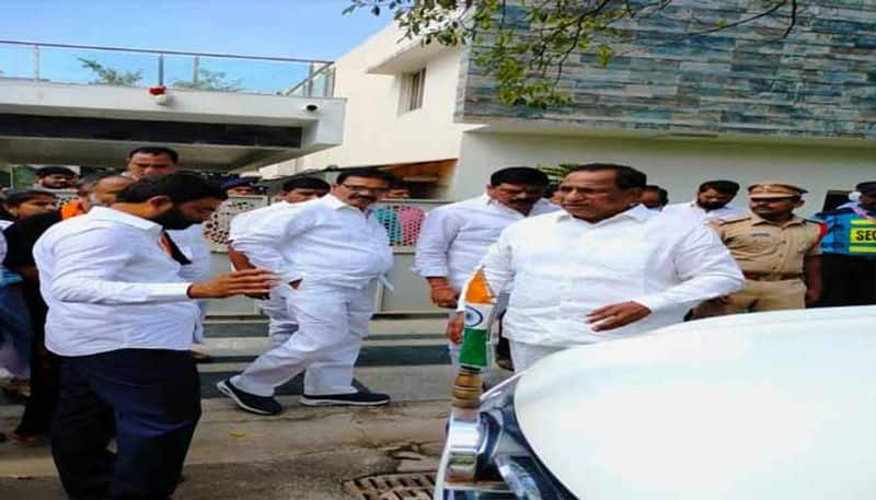 Telangana Minister Malla Reddy Relative Praveen Reddy Gets ill , admitted in hospital