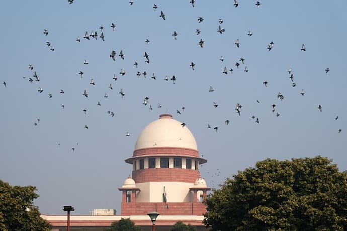 SC कॉलेजियम में सरकार के प्रतिनिधि को शामिल करने के लिए कानून मंत्री ने लिखा लेटर, केजरीवाल बोले-बेहद खतरनाक