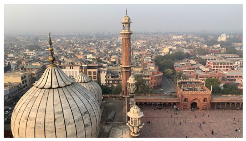 Jama Masjid shahi imam agrees to revoke order barring entry of women: Report AJR