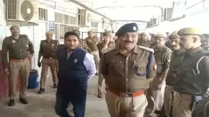   SP विधायक इरफान के खिलाफ सबूत नहीं पेश कर सकी पुलिस, कोर्ट ने एक हफ्ते का समय देकर सुनाया बड़ा फैसला