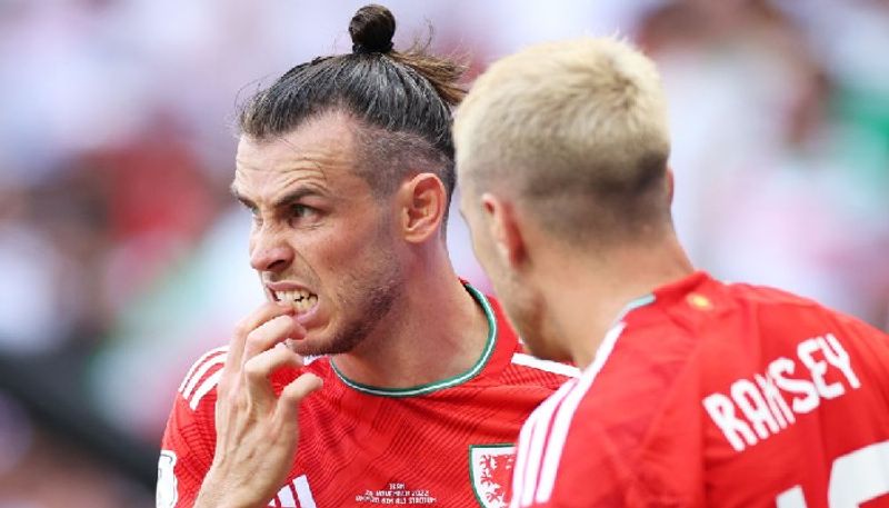 football Gareth Bale Aaron Ramsey trolled meme fest after Iran beat 10-man Wales with stoppage time show at Qatar World Cup 2022 snt