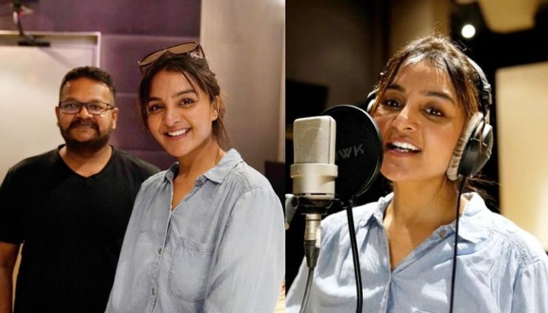 actress Manju Warrier singing for ajith thunivu movie