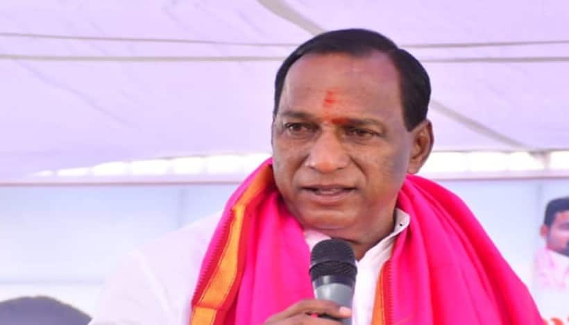 పాలమ్మినా.. కాలేజీలు పెట్టినా అని .. ‘‘పోలీస్ ’’ స్పెల్లింగ్ రాదా : అడ్డంగా బుక్కైన మల్లారెడ్డి  