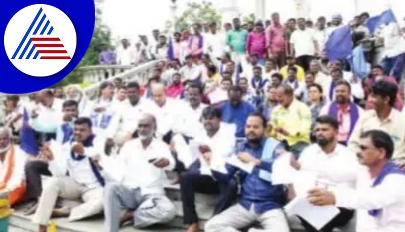 Dalit Sangharsha Committee protest against Central Govt at Mysuru gvd