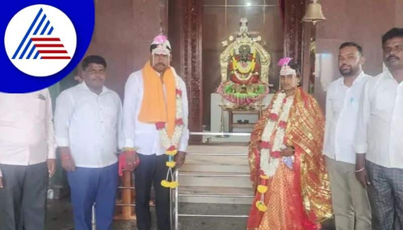 newly married couple commited suicide at vijayapur muddebihal rav