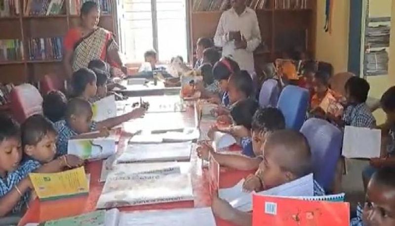 children first visit to library 