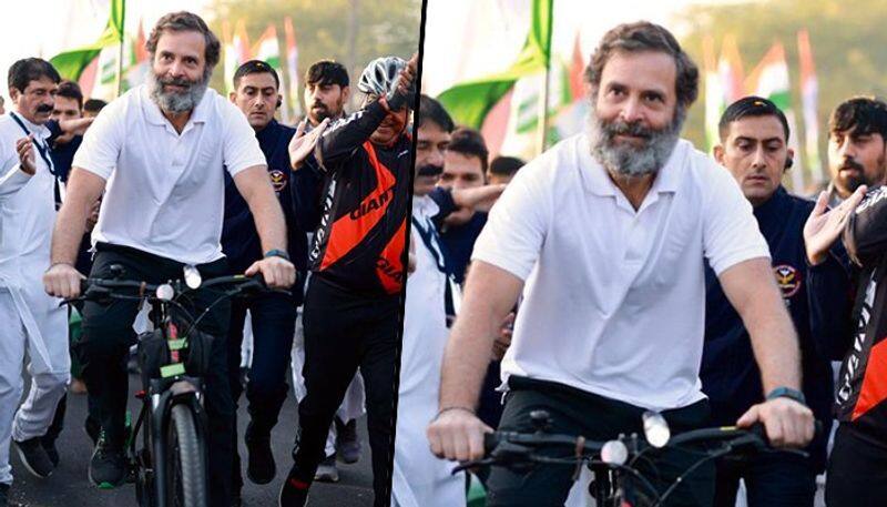 congress leader Rahul Gandhi in bharat Jodo Yatra Fitness Mantra san