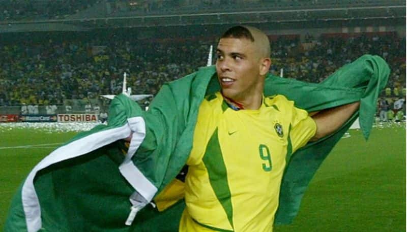 Ronaldo Nazario fan student suspended in school in uk for this reason 