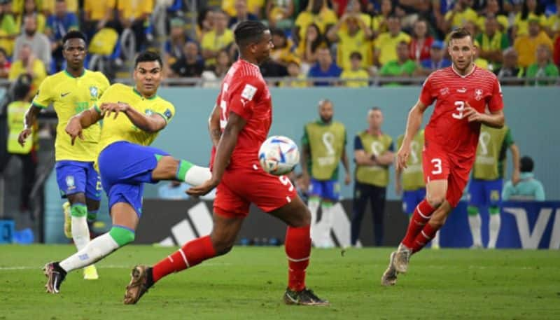 Neymar applauds Casemiro after stunning performance against Switzerland