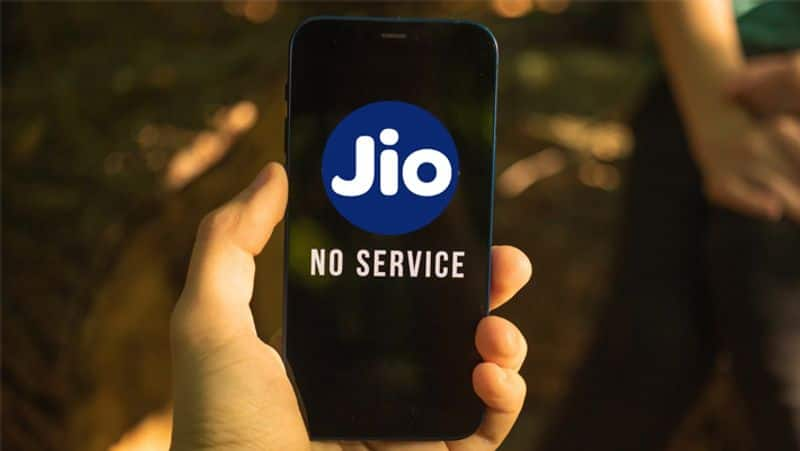 jio services resume after hours long outage in india all you need to know ash 