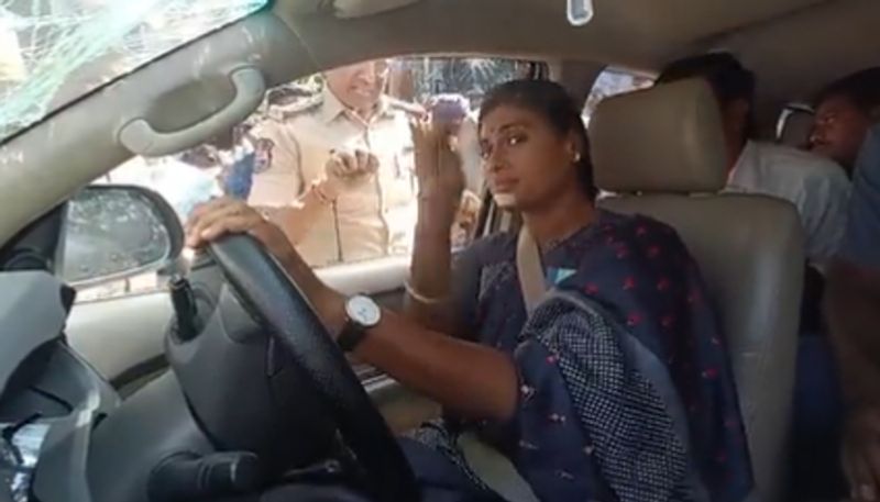 YSRTP Chief YS Sharmila Shifted to SR Nagar Police Station