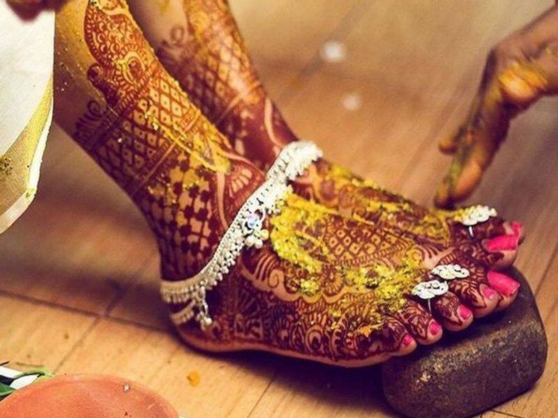 why women wear toe ring after marriage know the religious and scientific reason behind it in tamil mks