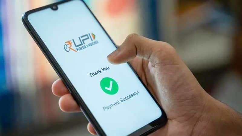 UPI viral scam Fraudsters steal Rs 1 crore from 81 users in Mumbai know their modus operandi gcw