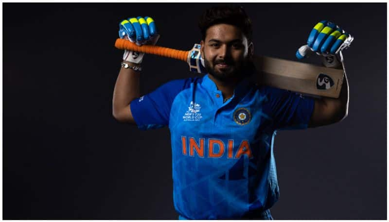 IPL 2024: It will be difficult for Delhi Capitals star Rishabh Pant: Sunil Gavaskar's shocking comments ahead of IPL 2024 RMA