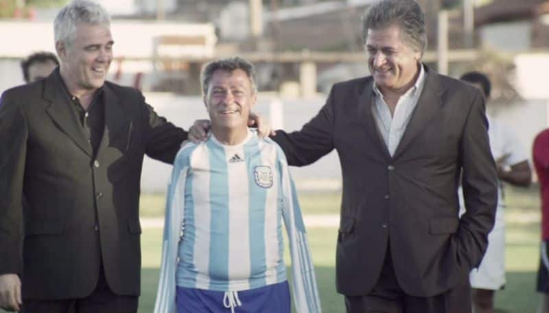 the story behind one of soccer's greatest embraces in fifa world cup