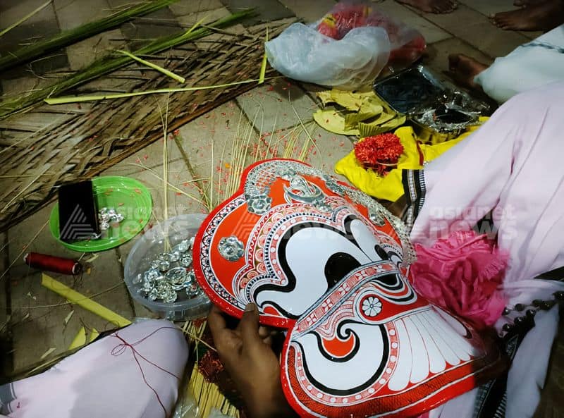 Interesting Story Of Pottan Theyyam And His War Against Social Evils 