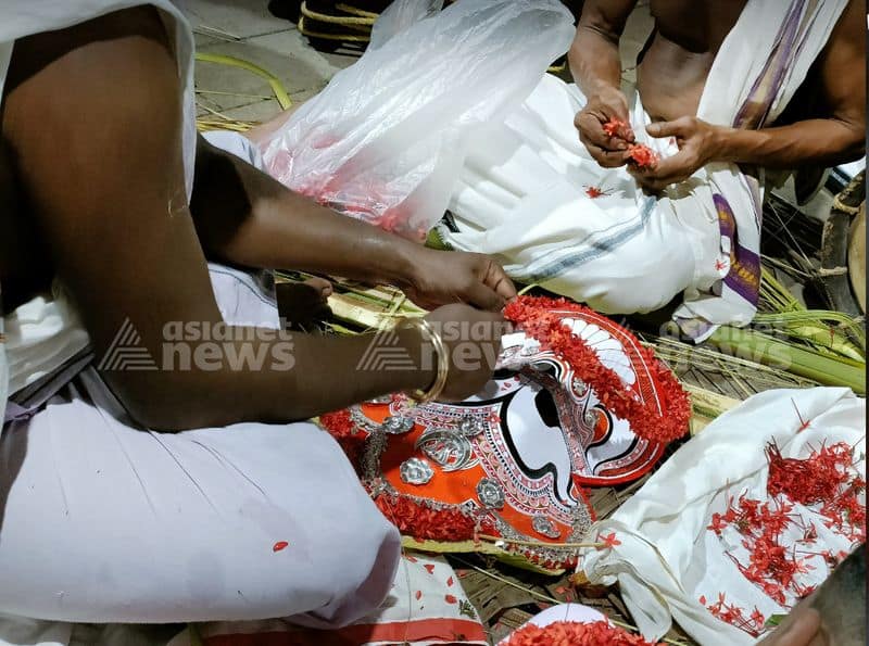 Interesting Story Of Pottan Theyyam And His War Against Social Evils 