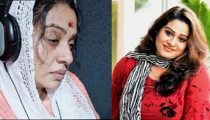 actress beena antony share dubbing post in the situation of illness