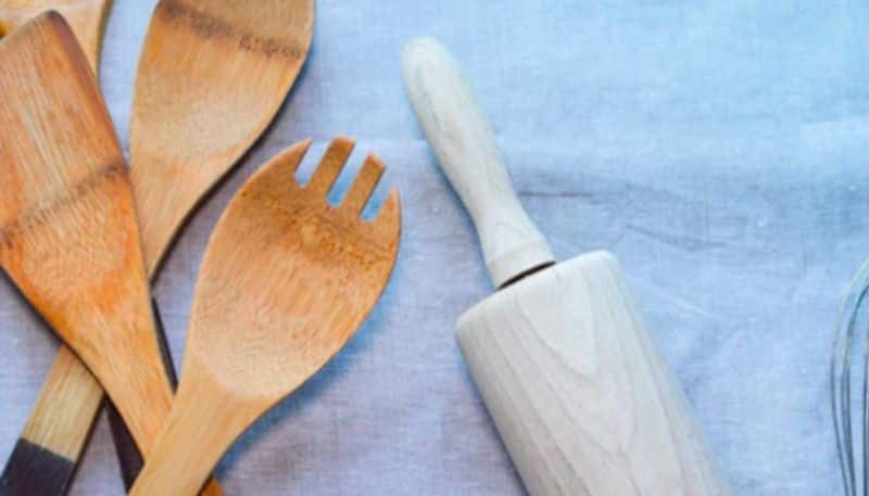 How To Clean Wooden Utensils