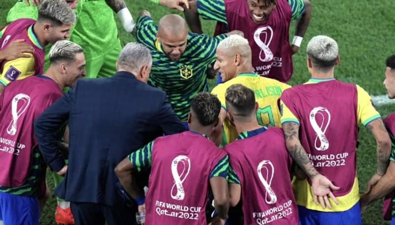 Watch video brazilian coach tite and players dancing Zamba