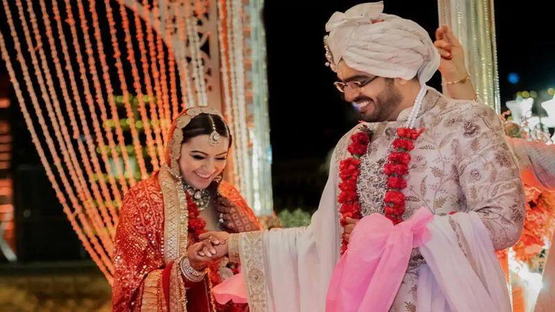 Actress Hansika Motwani is married to businessman Sohael Katuriya in Rajasthan suh