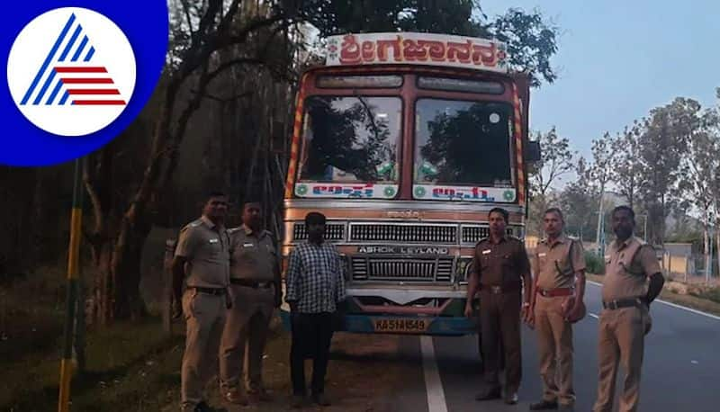 lorry driver paid 75 thousand rupees fine for giving sugarcane to elephant gvd