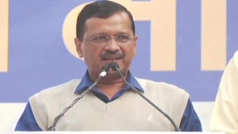 Delhi CM Arvind Kejriwal seeks PM Modi blessings says will make MCD corruption free