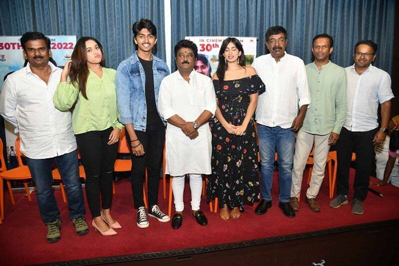 Abhishek Ambarish has released the trailer of the movie Padavi Poorva suh