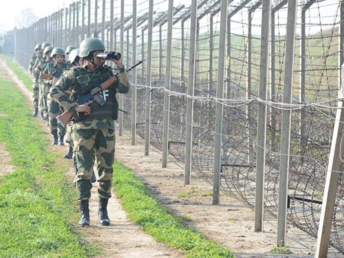  घने कोहरे की वजह से गलती से बॉर्डर पार कर गया BSF का जवान, पाक रेंजर ने पकड़ा