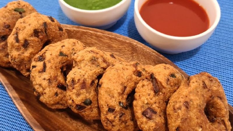 How to prepare Wheat Flour Vada in Tamil