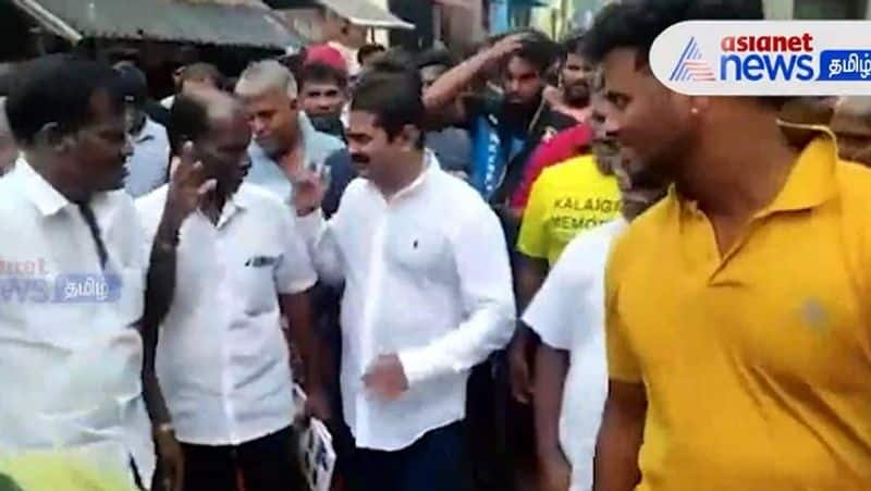 Naam Tamilar Party leader Seeman inspects areas affected by mandous cyclone