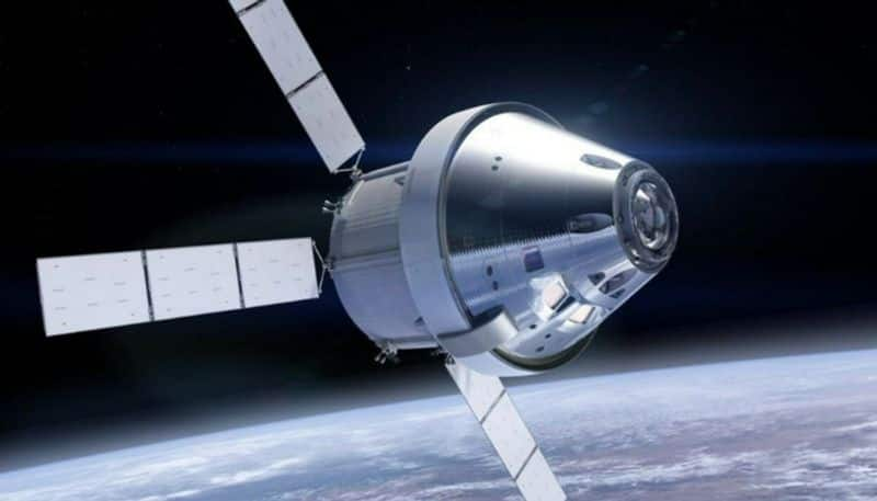 NASA Orion spacecraft prepares for blazing return to Earth