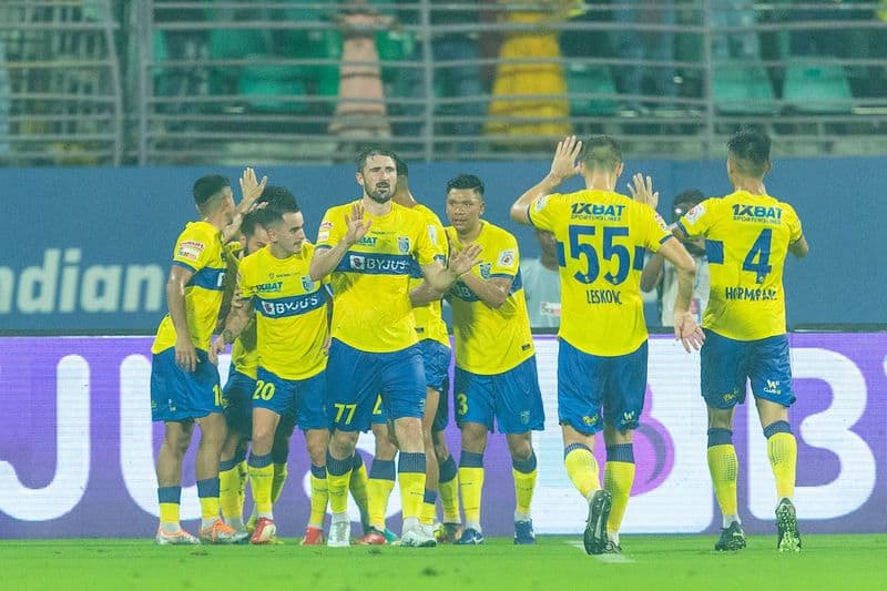 football Indian Super League 2022-23, KBFC vs BFC: Kerala Blasters ensure 5th straight win, edges past Bengaluru FC 3-2-ayh