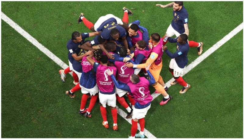 football Qatar World Cup 2022, FRA vs MAR: Emmanuel Macron, Antoine Griezmann, Didier Deschamps ecstatic as France reaches 4th Final-ayh