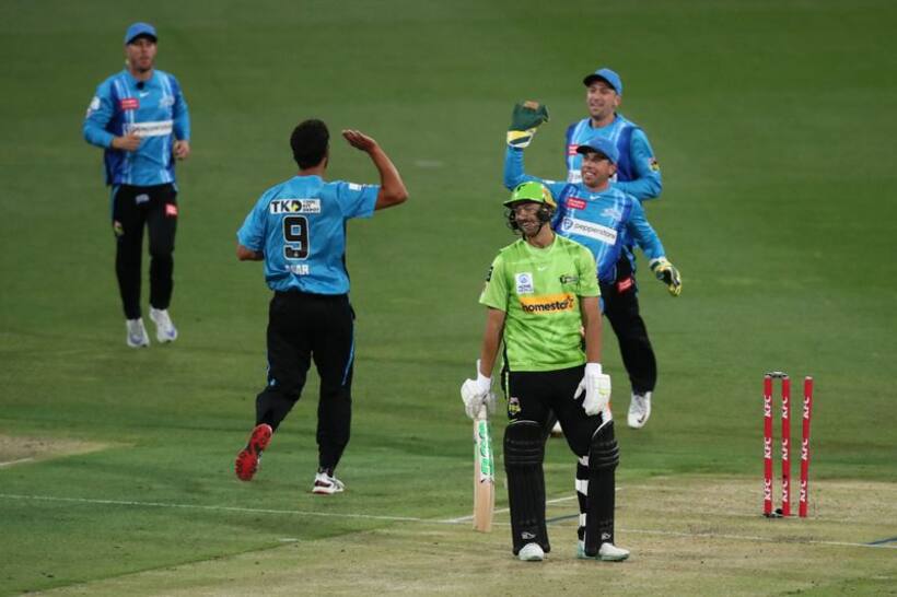 BBL 2022 23: Twitter runs amok after Strikers bundle Thunder for record lowest senior T20 total