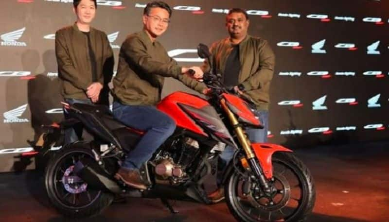 Bumper discount of Rs 50,000 on this Honda bike, cheaper than KTM Duke 125, Bajaj Dominar 250