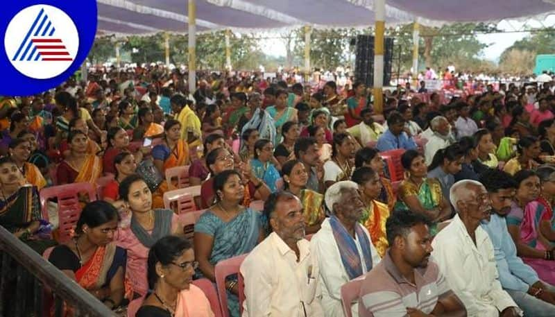 50000 People in CM Grama Vastavya at Shiggaon in Haveri grg