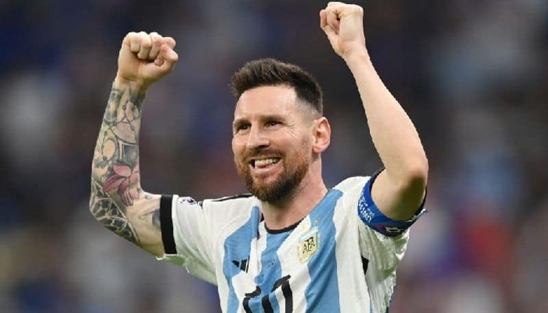 football Messi and Ronaldo fans engage in war of words after Argentina icon's penalty at World Cup 2022 final vs France snt