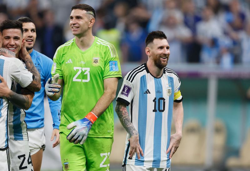 FIFA World Cup 2022: Emiliano Martinez Argentina's Hero Once again in Penalty Shoot Out